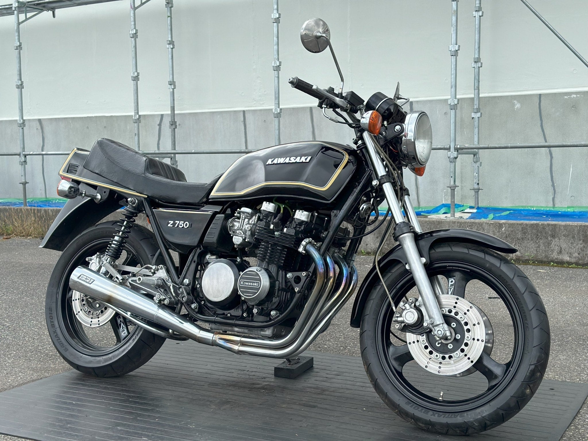 Z750FX 3型　エンジンフレームセット通関証明書付き z750fx 3型 ｜オートバイ