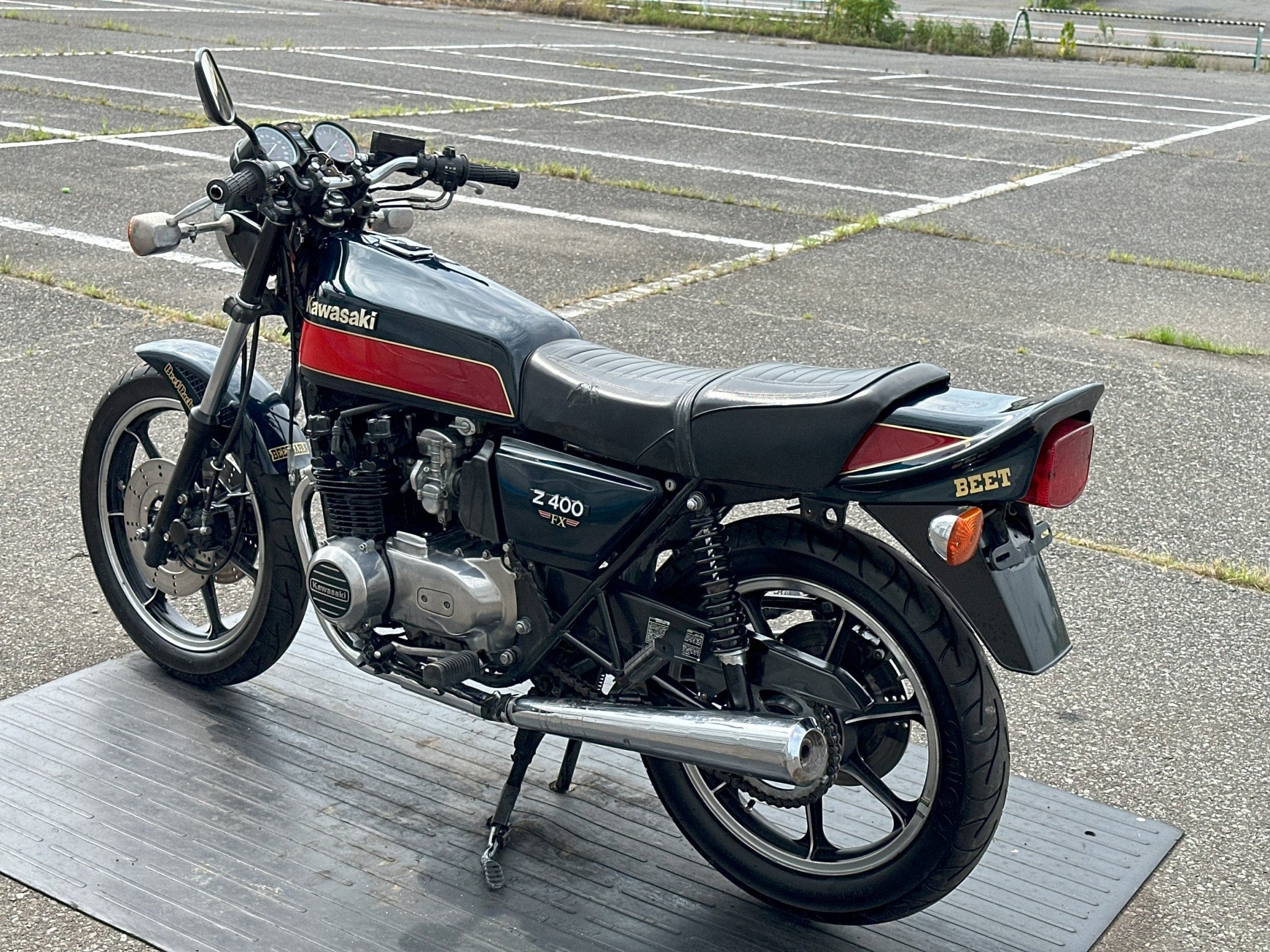File:Kawasaki Z400 LTD.jpg - Wikimedia Commons